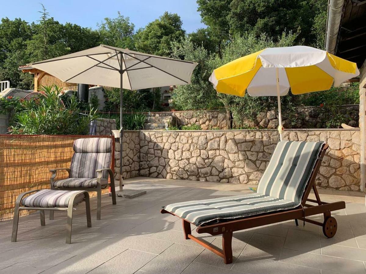 Apartman Cvenkica Omišalj Buitenkant foto