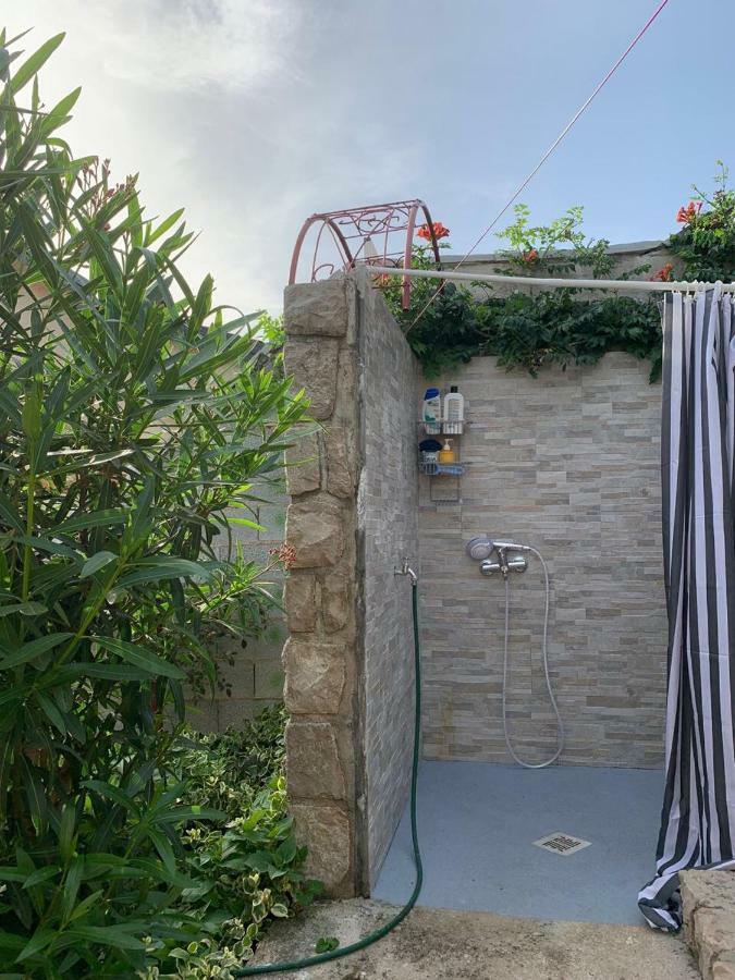 Apartman Cvenkica Omišalj Buitenkant foto